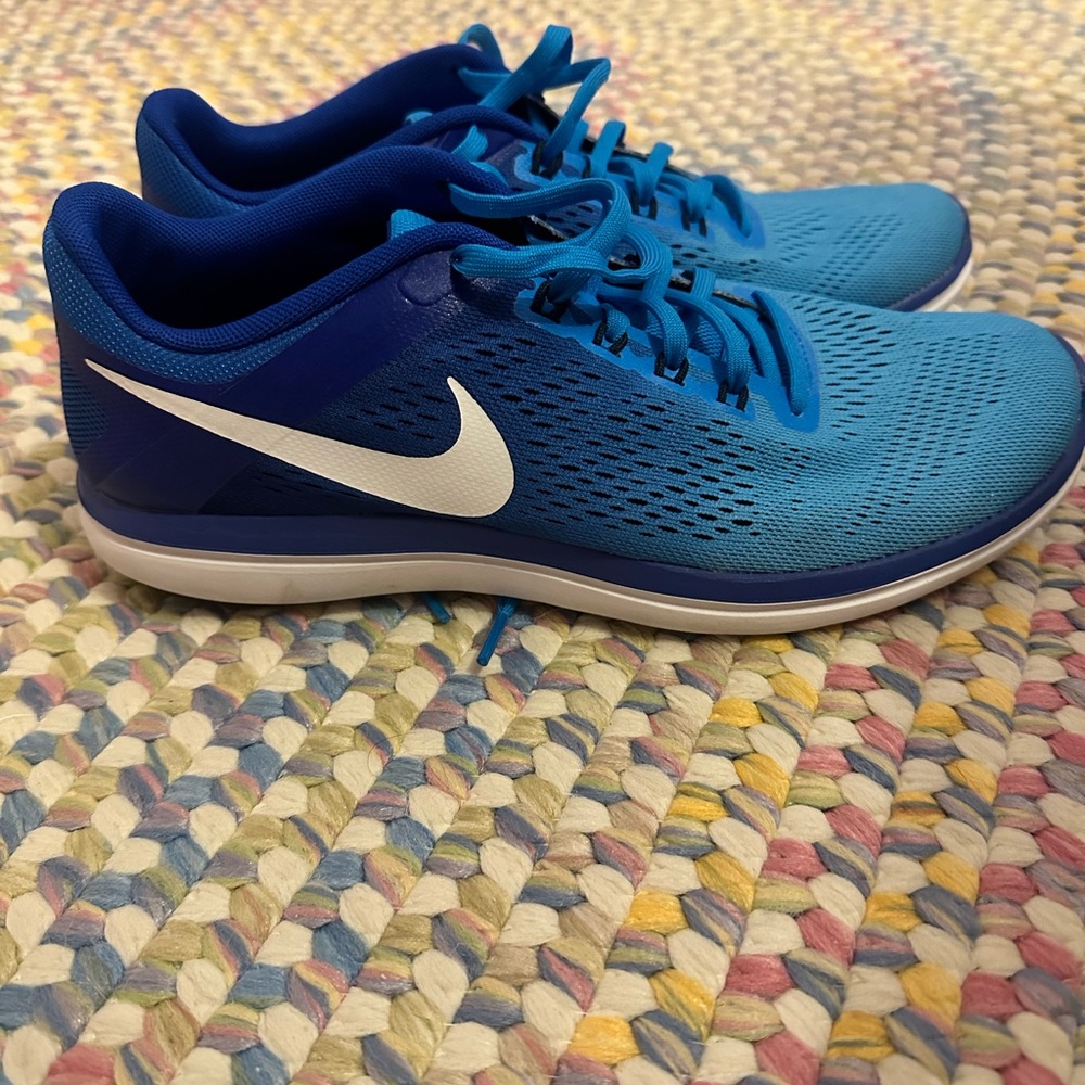 Nike Fitsole running sz 9.5